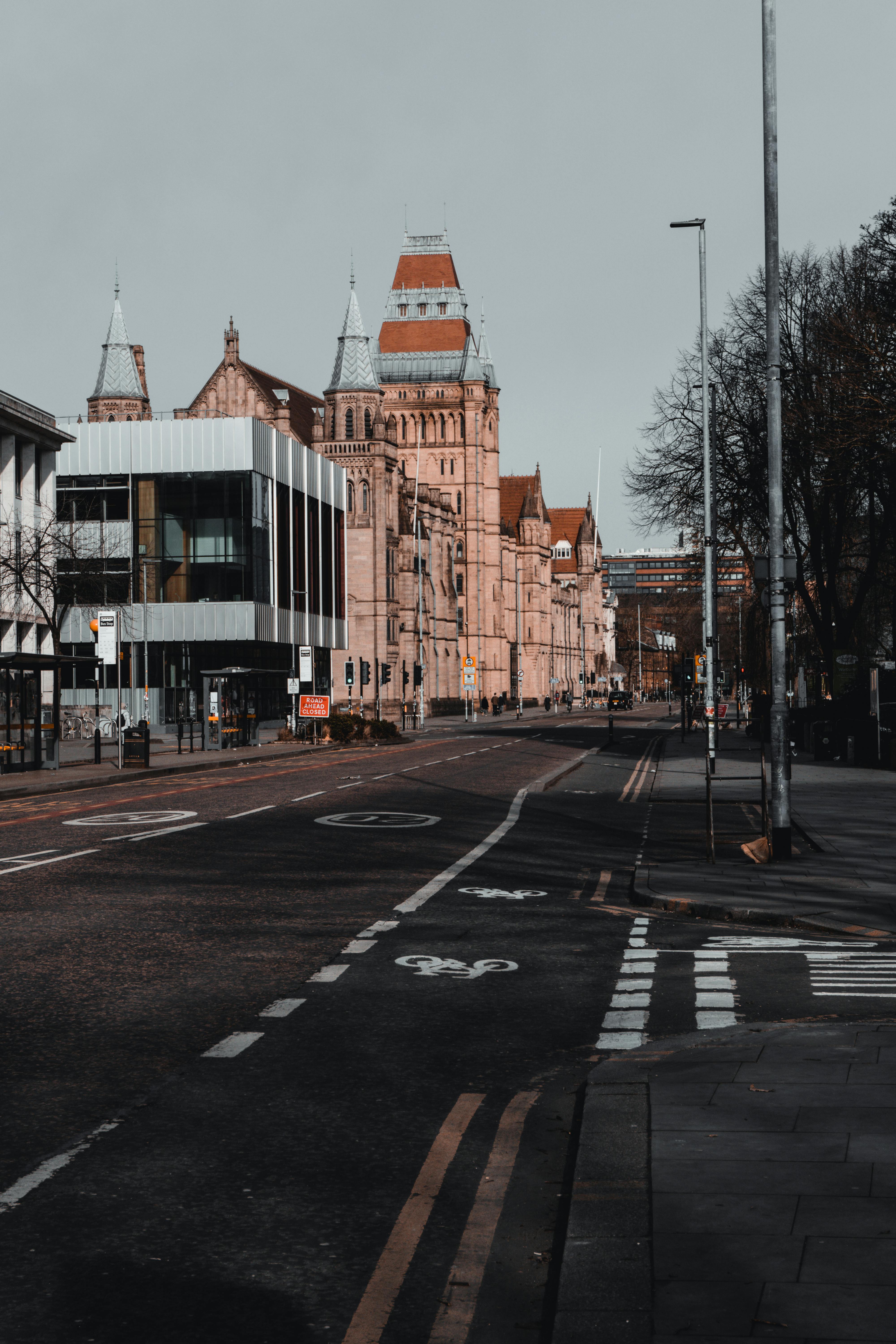 Manchester Weekend Guide cityscape with historic and modern buildings